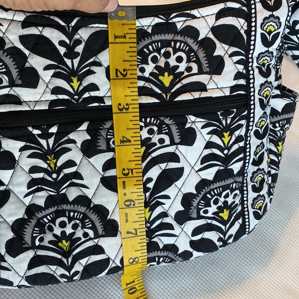 Vera Bradley Purse Fanfare Pattern Adjustable Straps - Picture 13 of 13